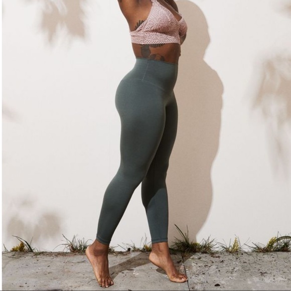 Aerie Offline Real Me High Waisted 